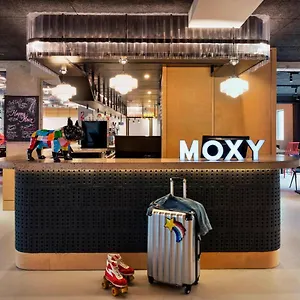*** Hotel Moxy Bastille France