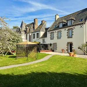  Villa Du Manoir 1685 France